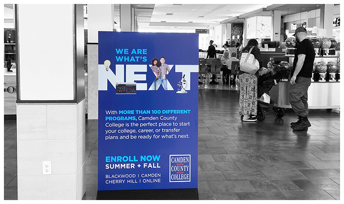 standee mall advertising